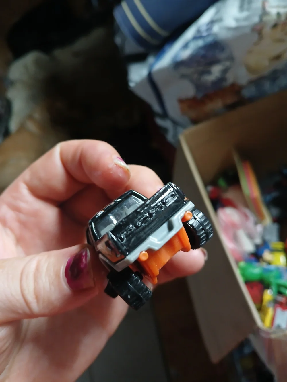 Hot Wheels '17 Ford F-150 Raptor diecast vehicle.